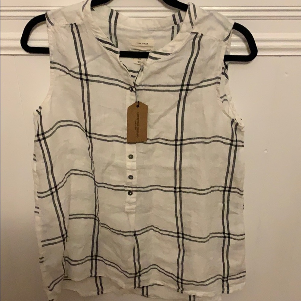 Sleeveless linen top